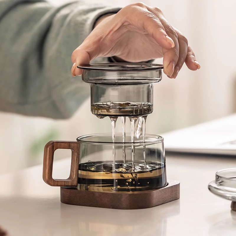 느슨한 잎 차 나무 손잡이 피는 차 기관총 필터 머그  - Loose Leaf Tea Infuser 리뷰 및 가격